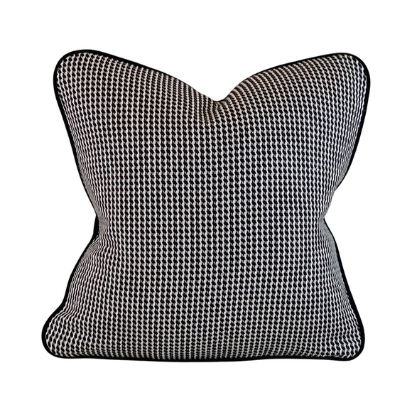 Pair Designer Kravet Black White Check Dogstooth Houndstooth Woven Pillow Covers - Picture 4 of 6